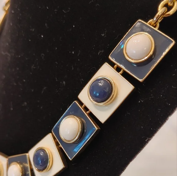 Talbot's Necklace - Picture 3 of 5